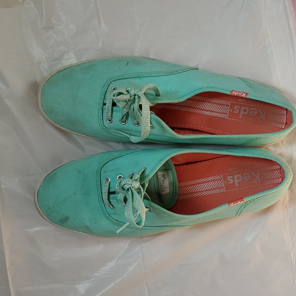Keds sneakers. Size 9.5.  Similar to Tiffany blue